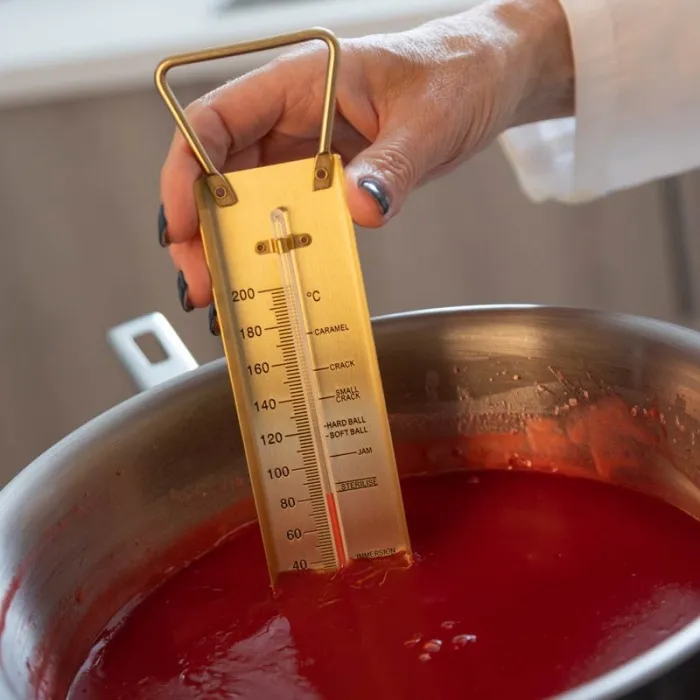 brass-sugar-and-jam-thermometer (1).webp