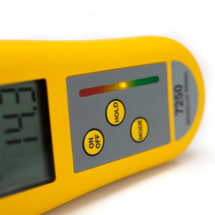 7250-moisture-meter-damp-meter-for-timber-building-materials.webp